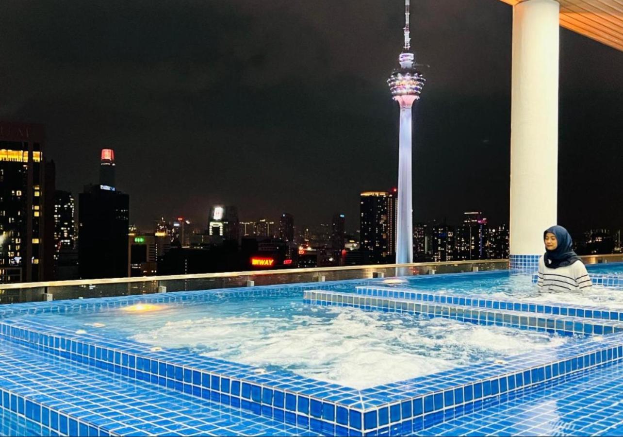 The Infinitum Kualalumpur Skypool Hotel クアラルンプール エクステリア 写真