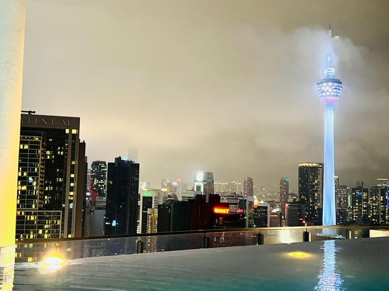 The Infinitum Kualalumpur Skypool Hotel クアラルンプール エクステリア 写真